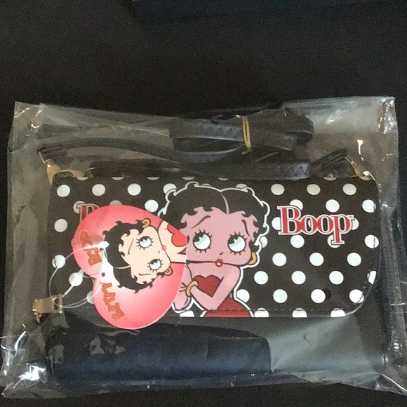 Betty Boop Handbags - Betty Boop Purse 3 Ways to Wear: Crossbody Wristlet, Wallet NWT